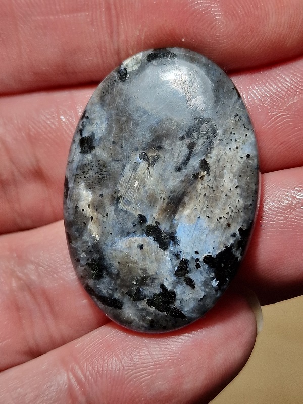 37x25mm Lavikite cabochon