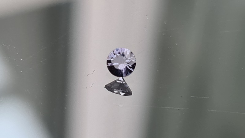 3.3x2.0mm round cut spinel facet