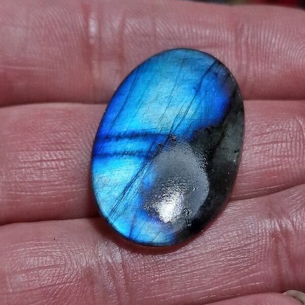 33x22mm blue labradorite cabochon