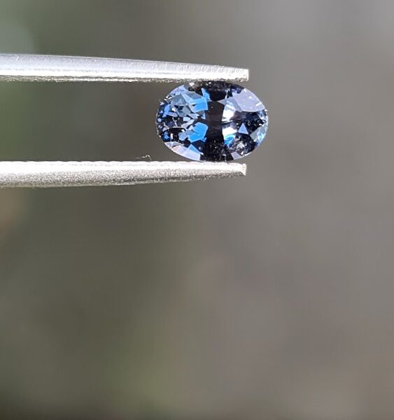 6.4x4.8x3.4mm oval-cut spinel facet