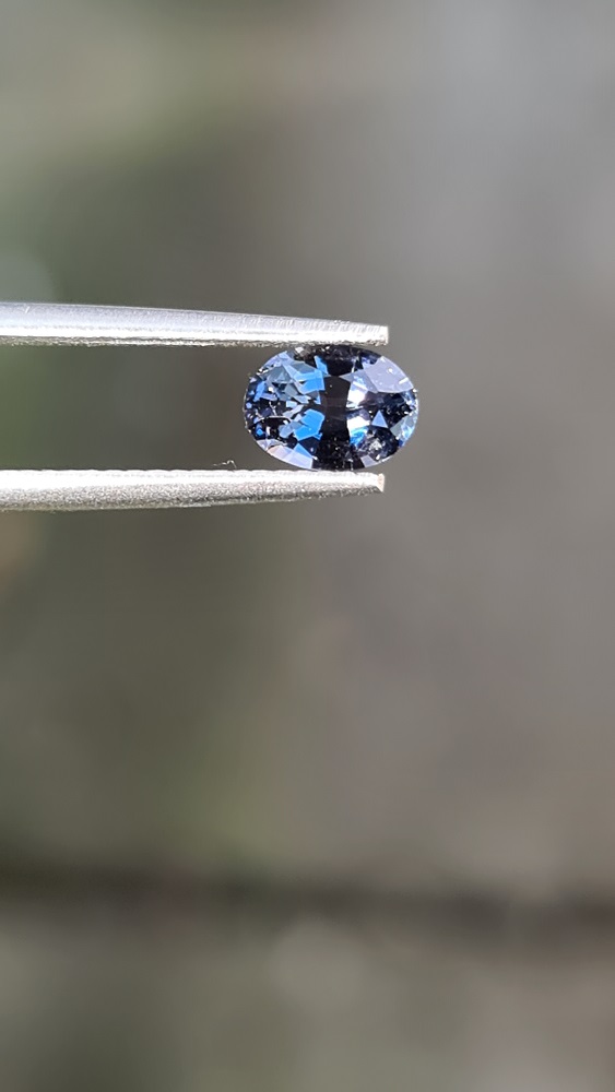 6.4x4.8x3.4mm oval-cut spinel facet