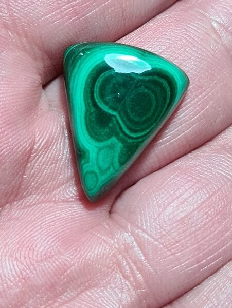 23x18mm Malachite cabochon