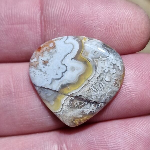 25x23mm Crazy Lace Agate cabochon