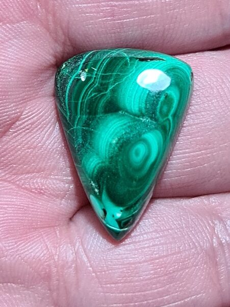 25x19mm Malachite cabochon