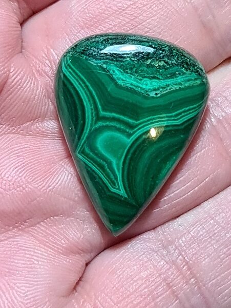 30x22mm Malachite cabochon