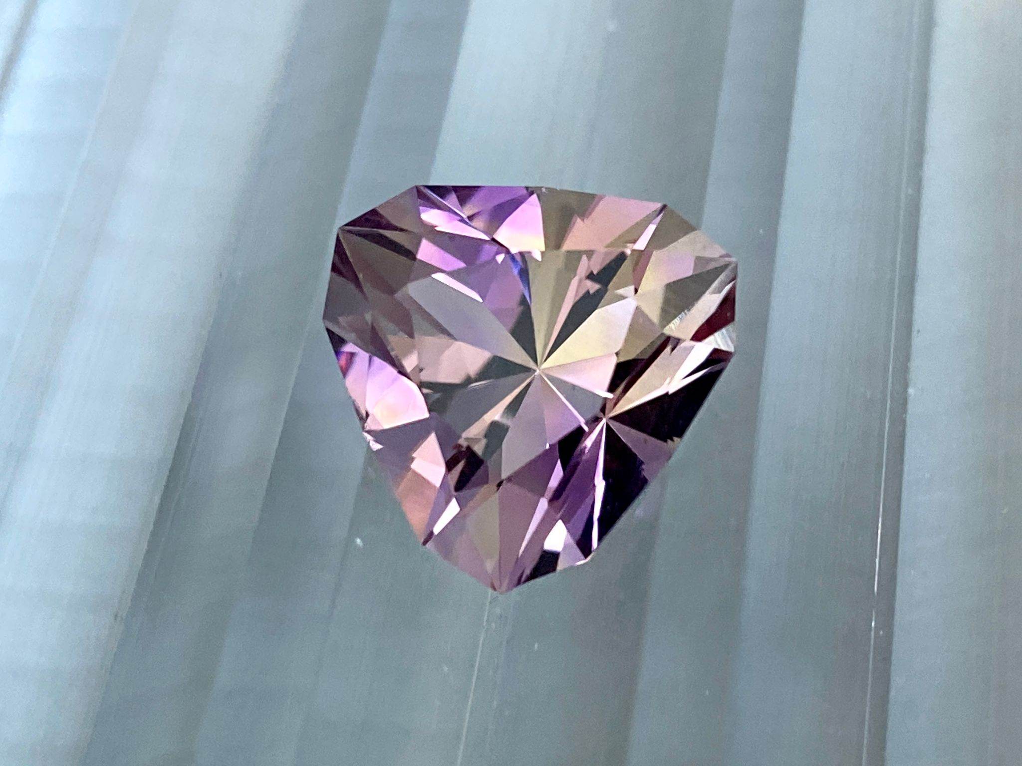 13.27x13.56x10.53mm precision-cut ametrine facet - Image 3