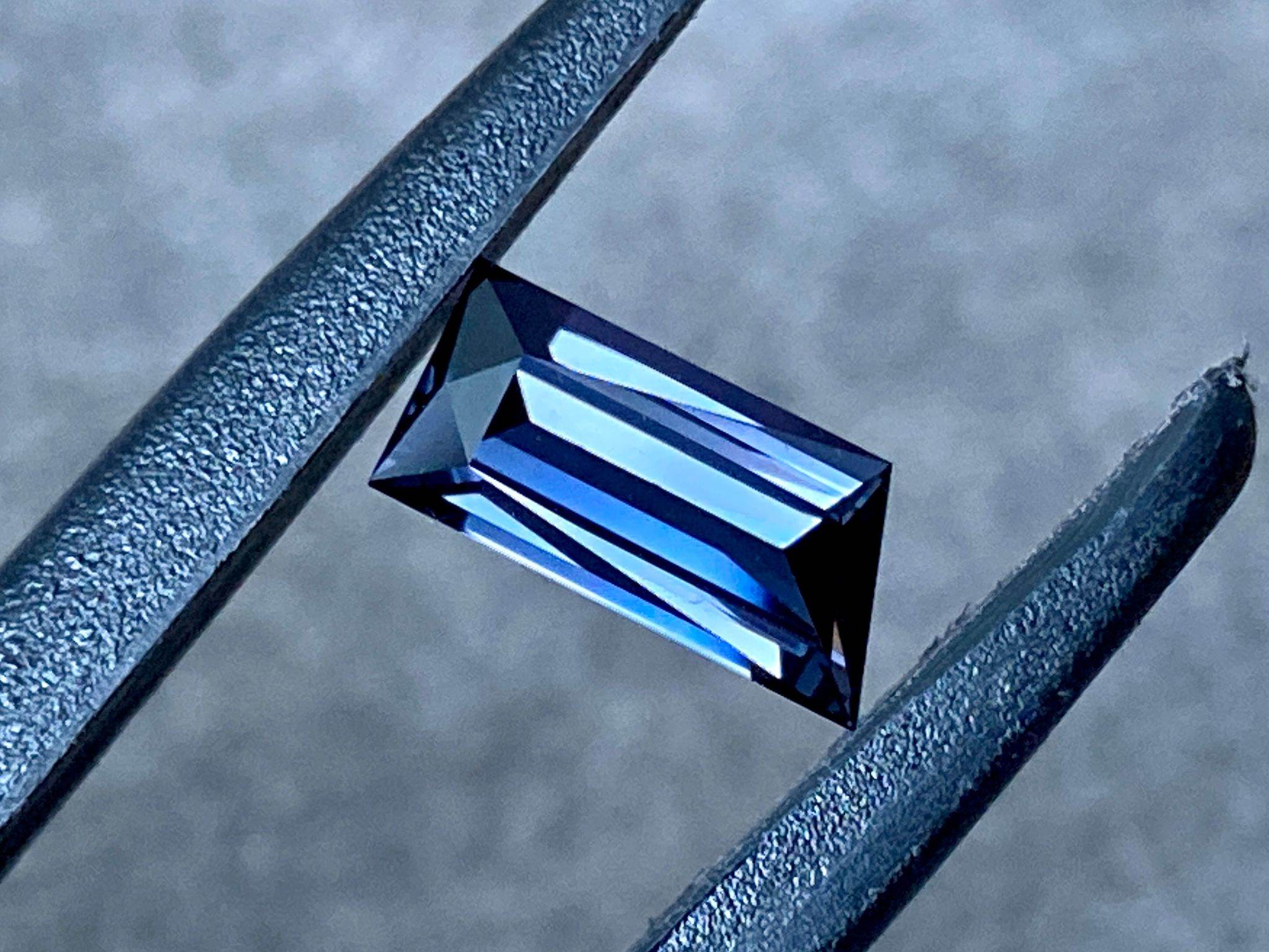 10.00x4.68x3.48mm precision-cut blue spinel facet