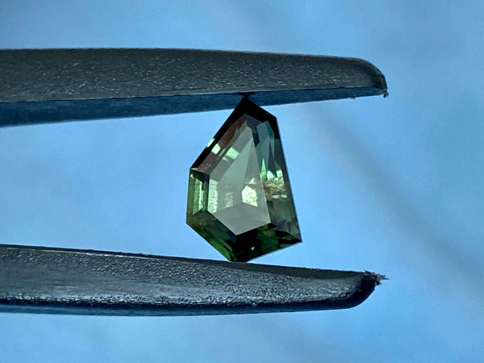 9.22x6.10x4.83mm precision-cut Nigerian sapphire facet