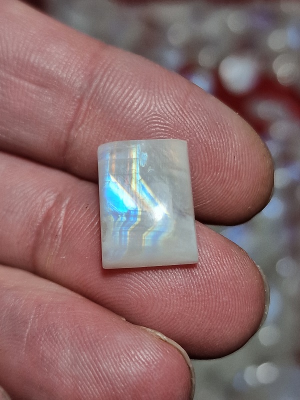 16x11mm moonstone cabochon