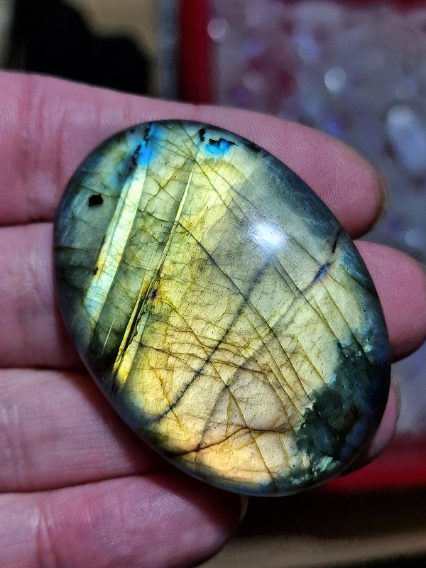 54x38mm labradorite cabochon