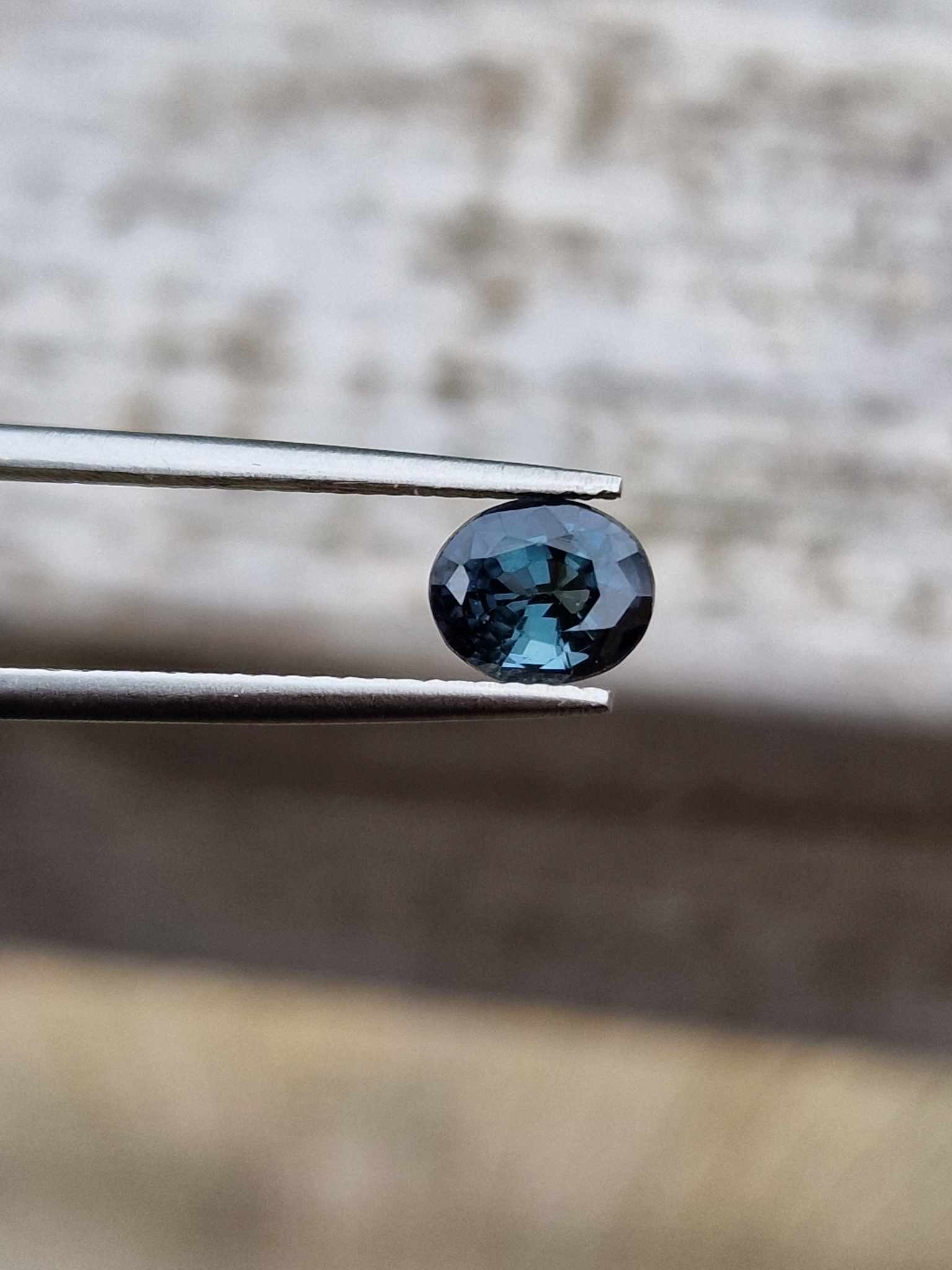 6.45x5.48x4.34mm oval-cut spinel facet