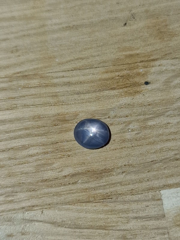 5.79x5.08mm Sri-Lankan star sapphire cabochon