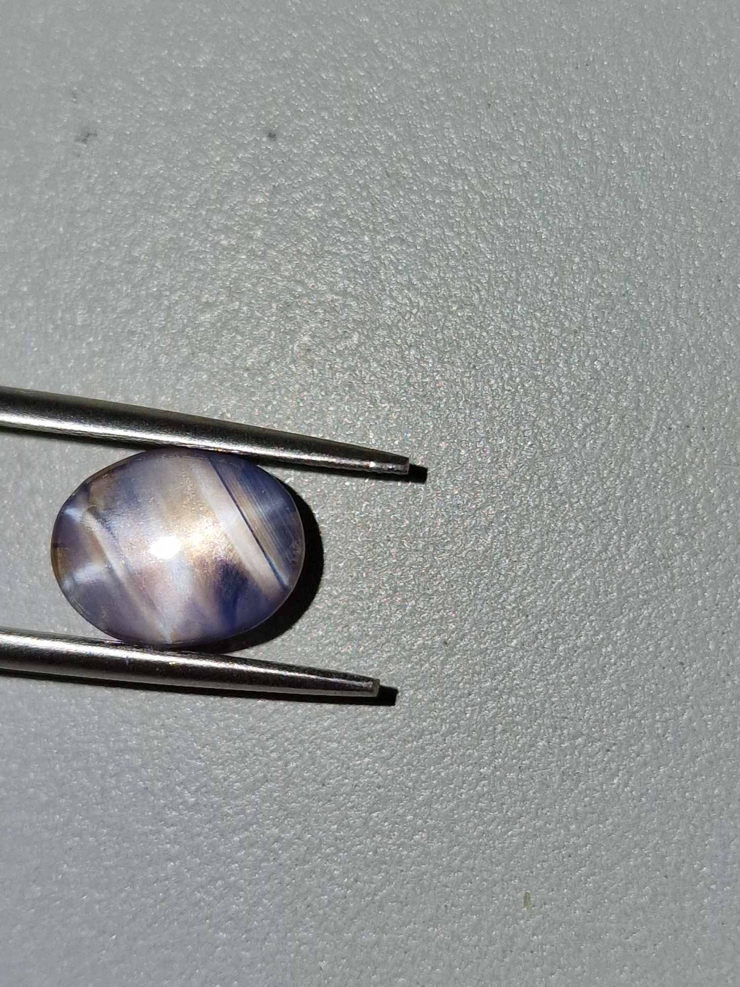 9.21x7.26x4.95mm Sri-Lankan star sapphire cabochon - Image 2