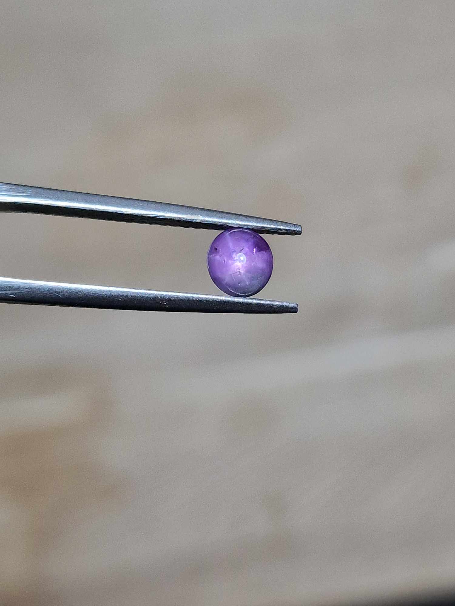 4.85x4.00mm Sri-Lankan star sapphire cabochon