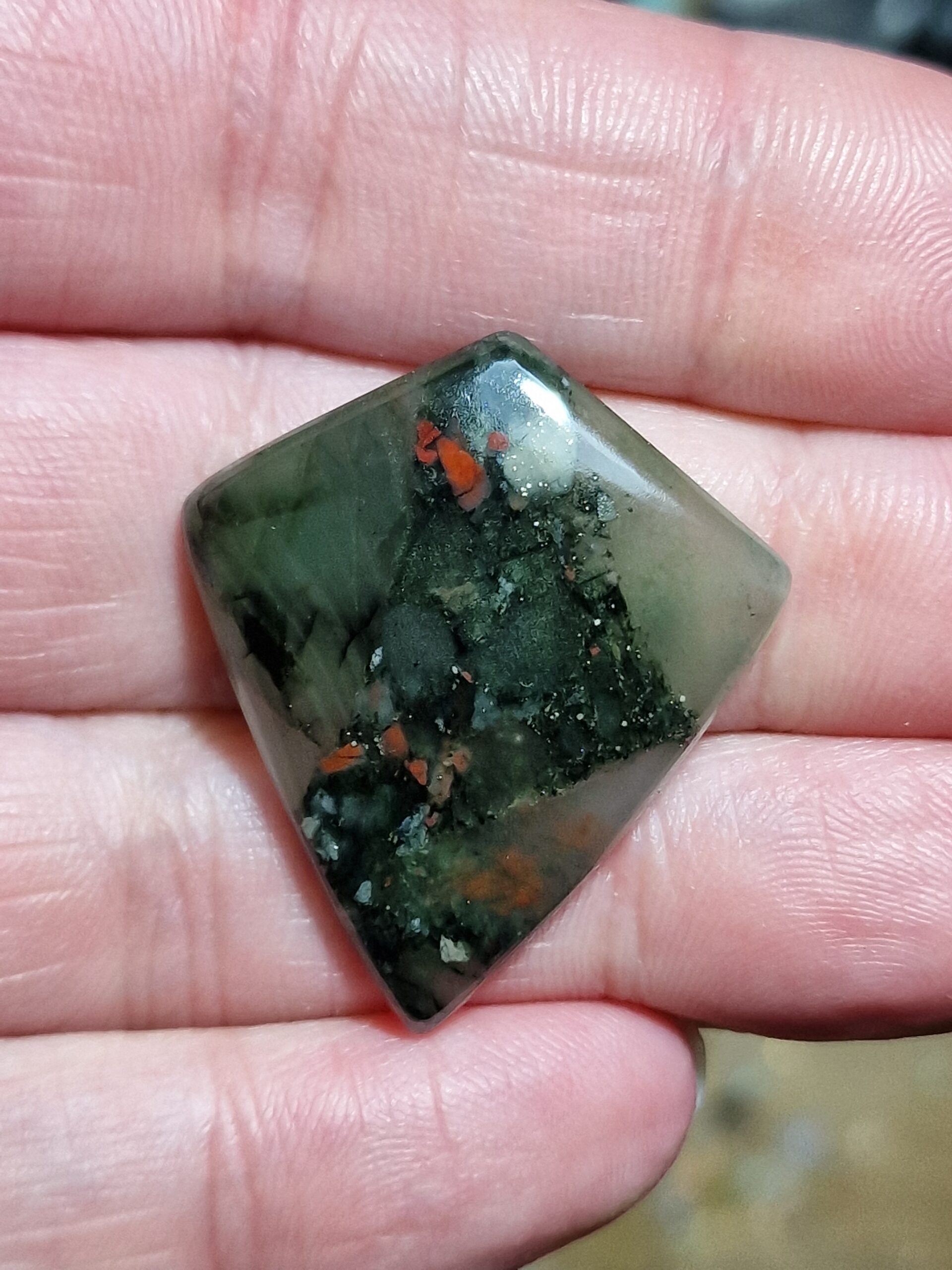 35x30mm bloodstone cabochon
