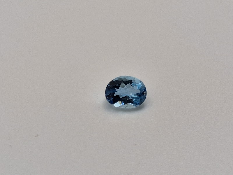 6.05x4.78x3.07mm Vietnamese Aquamarine facet