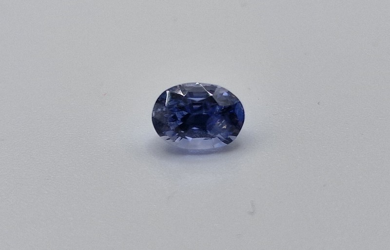 6.00x4.39x4.10mm Sri-Lankan sapphire facet