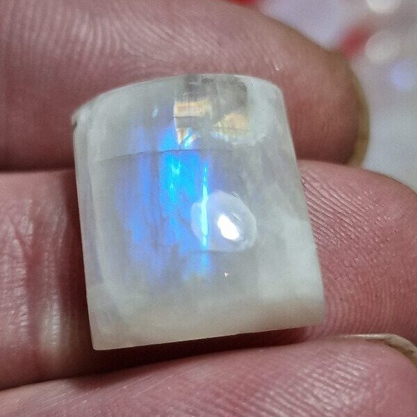 18x14mm moonstone cabochon