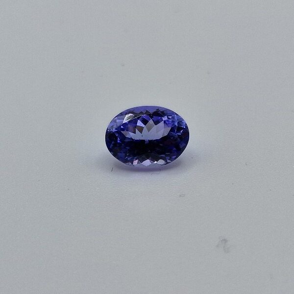 8.29x6.20x4.32mm tanzanite facet