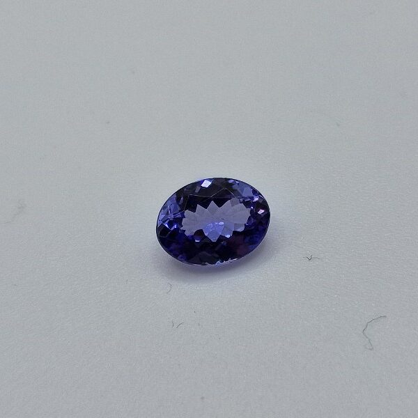 8.36x6.45x3.98mm tanzanite facet