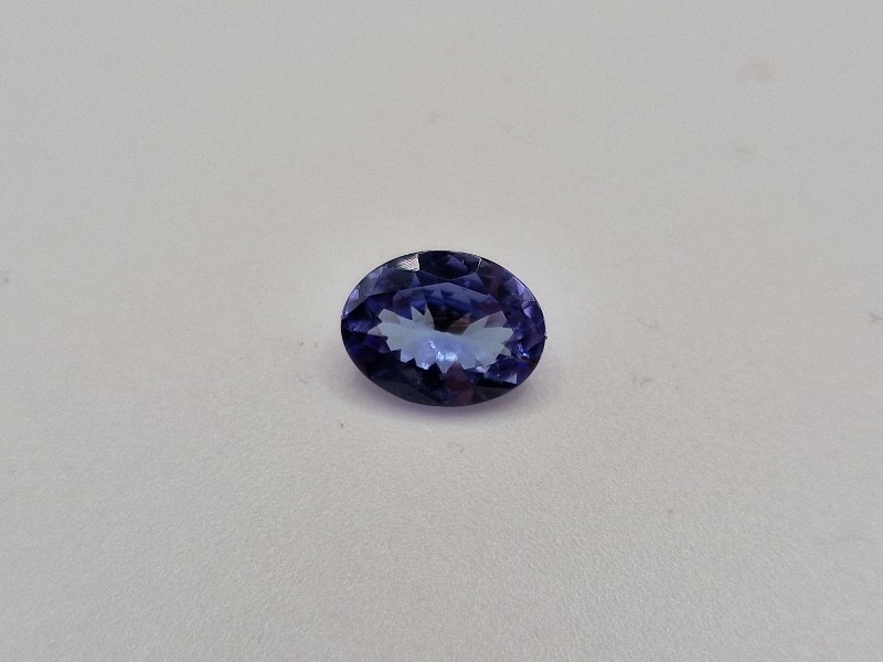8.56x6.54x3.54mm tanzanite facet