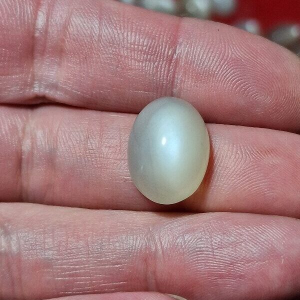 18x14mm white moonstone cabochon