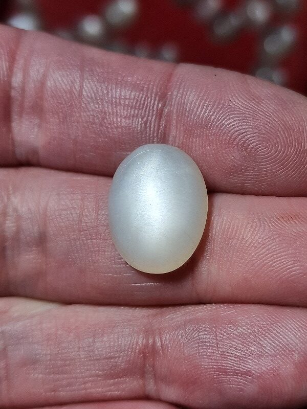 18x14mm white moonstone cabochon