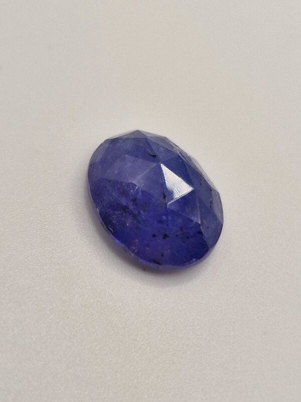 14.19x11.42x5.82mm rose-cut tanzanite cabochon