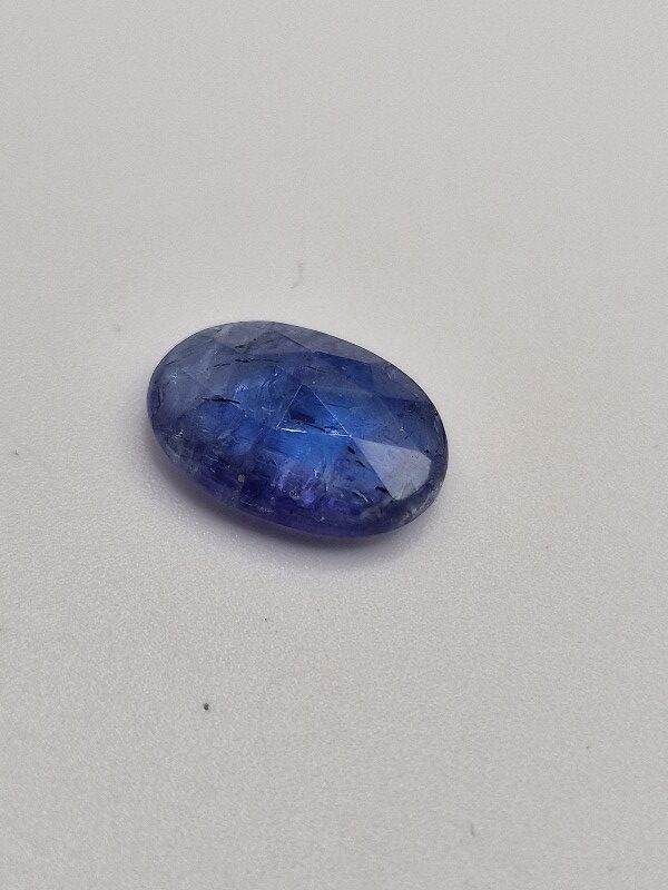 14.00x10.13x4.55mm rose-cut tanzanite cabochon