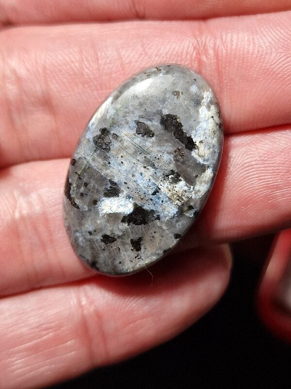 32x20mm Lavikite cabochon