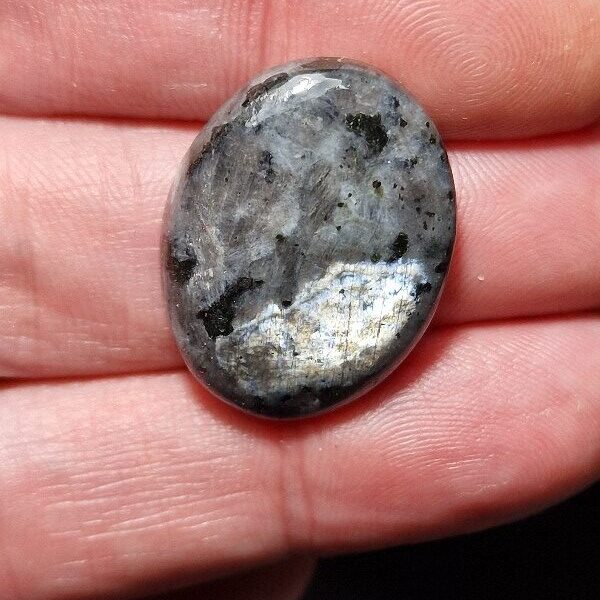 26x20mm Lavikite cabochon