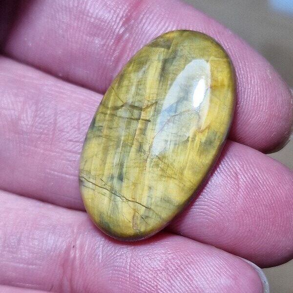 32x19mm Nellite cabochon
