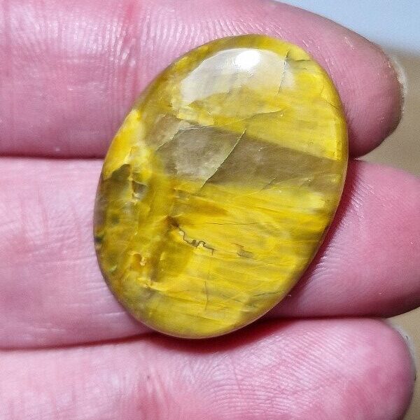 32x23mm Nellite cabochon