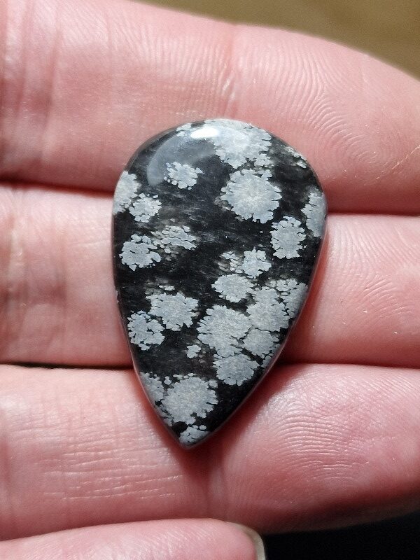 33x22mm snowflake obsidian cabochon
