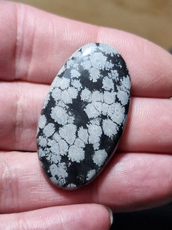 41x24mm snowflake obsidian cabochon