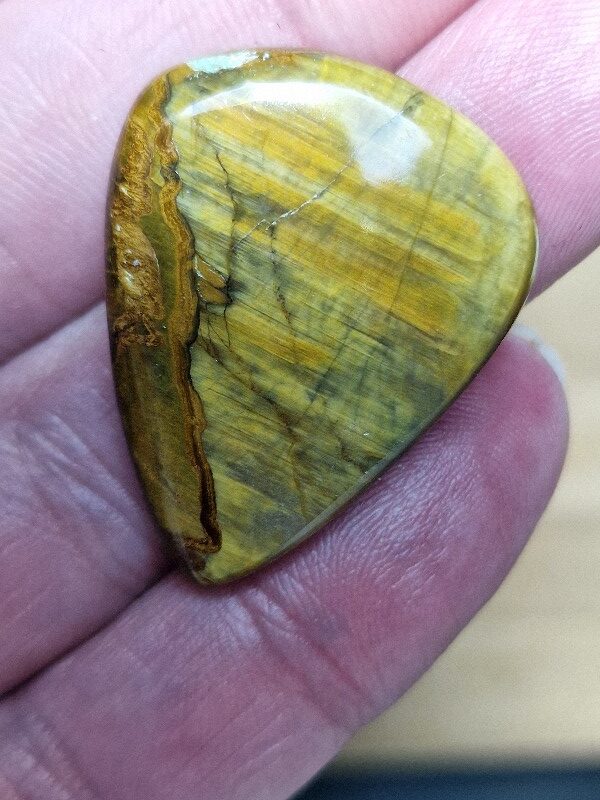 33x26mm Nellite cabochon