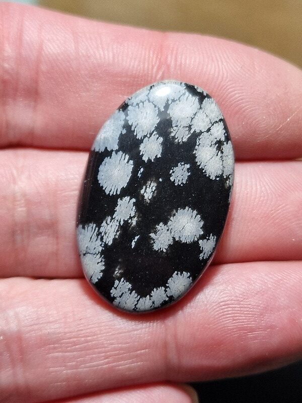 34x22mm snowflake obsidian cabochon