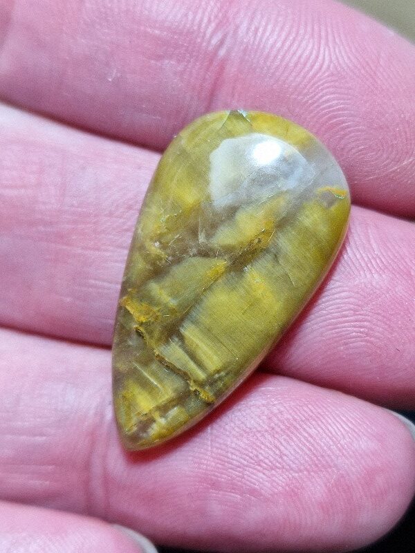 32x18mm Nellite cabochon