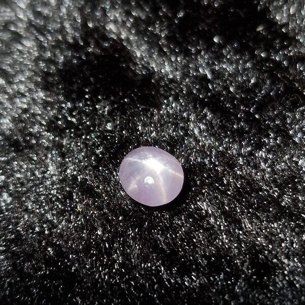 6.51x5.93x2.90mm Sri-Lankan star sapphire cabochon