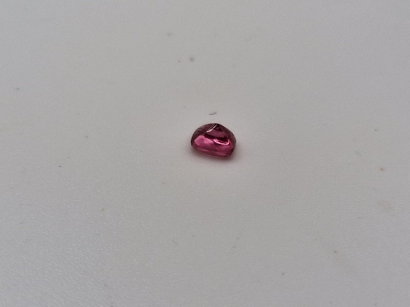 4.37x3.49x2.89mm spinel sugarloaf-cut cabochon