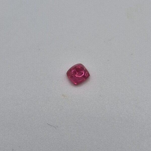 3.99x3.75x3.07mm spinel sugarloaf-cut cabochon