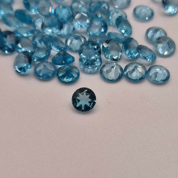 5mm round pariaba apatite facet