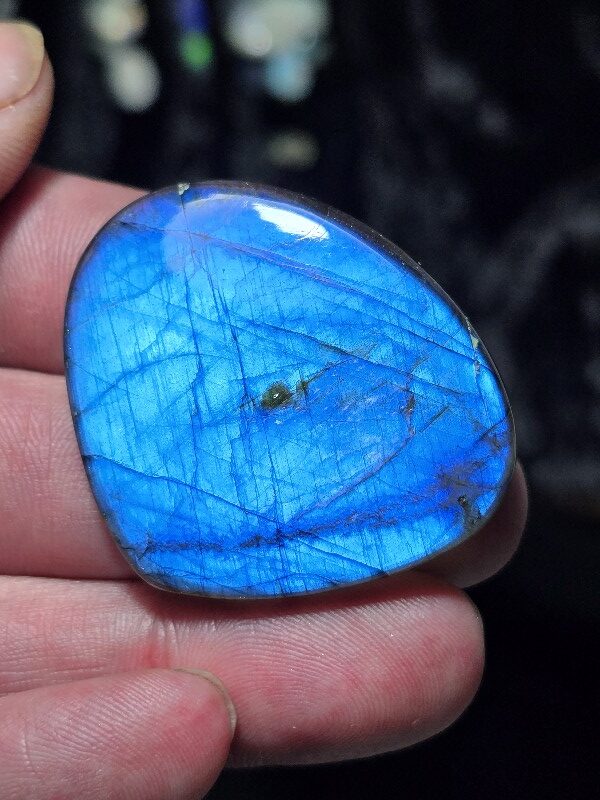 43x37mm blue labradorite cabochon