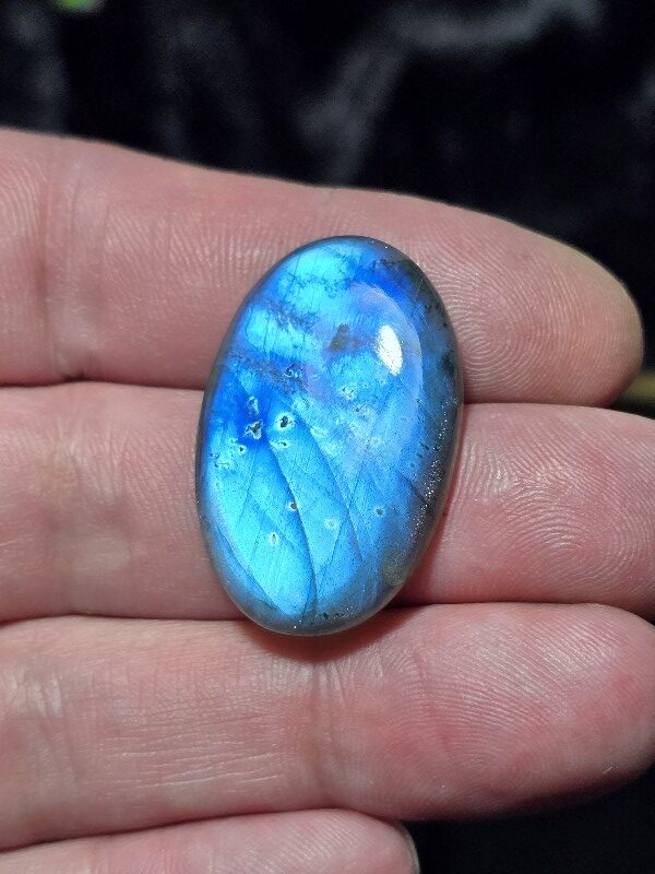 33x22mm blue labradorite cabochon