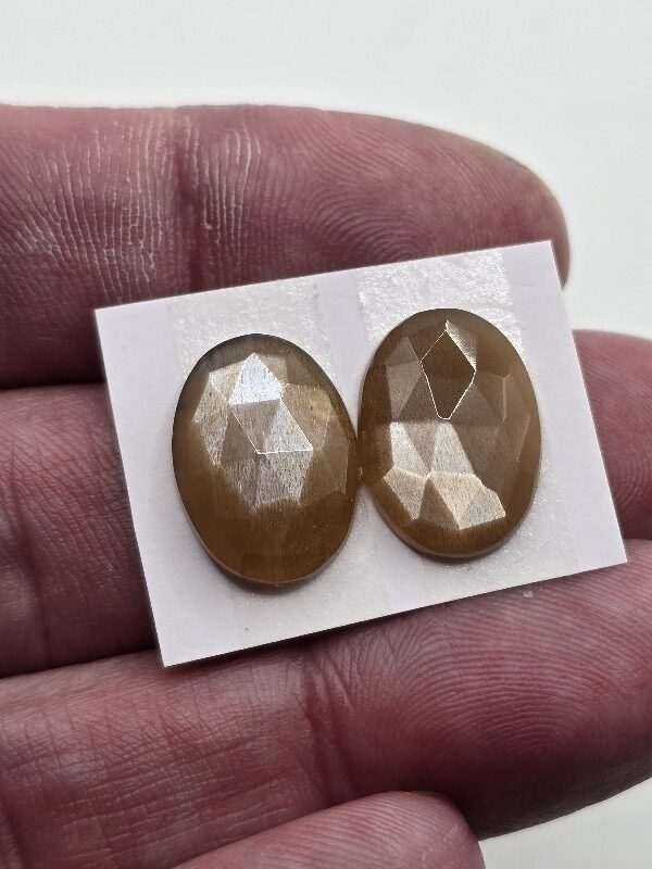 16x11x5mm Rose-cut moonstone cabochon pair