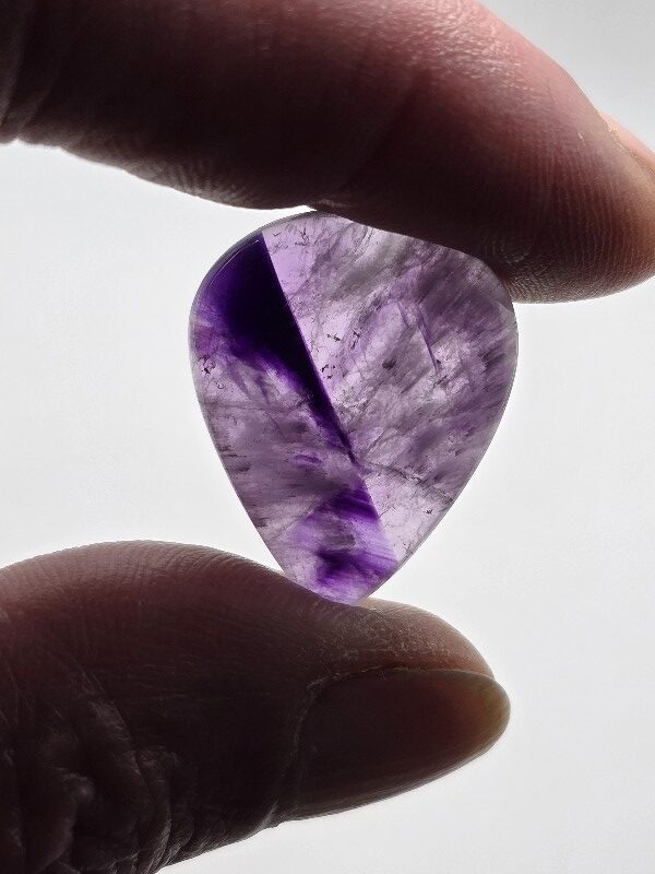 27x21mm trapiché amethyst cabochon