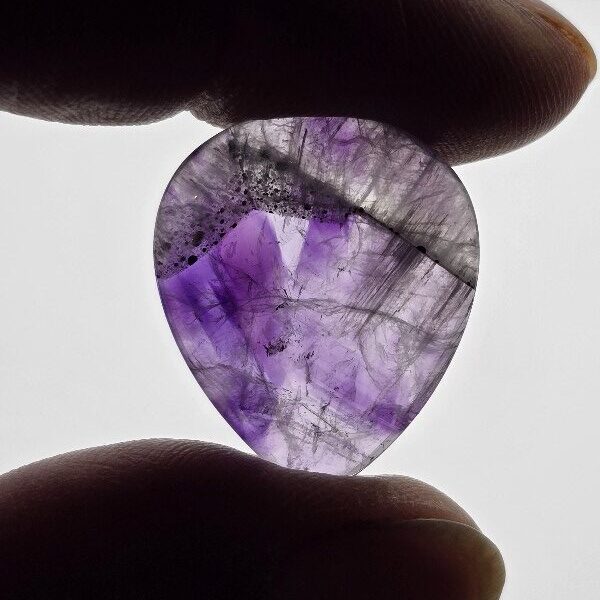 26x22mm trapiché amethyst cabochon