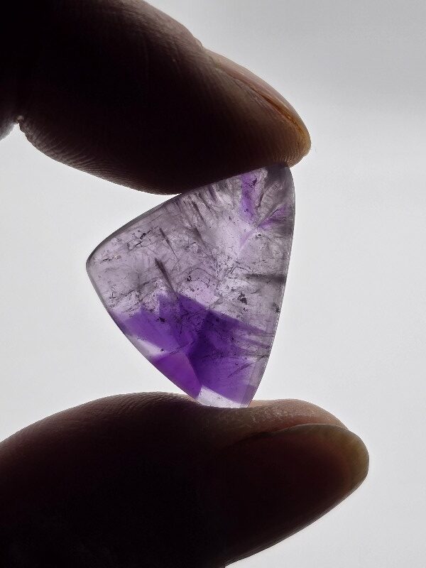 25x19mm trapiché amethyst cabochon