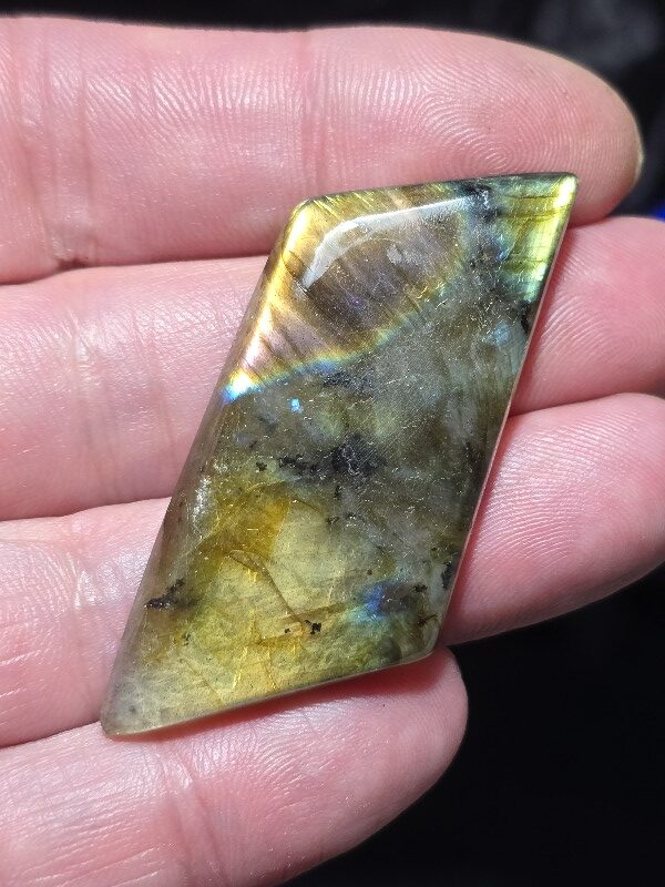 38x23mm labradorite cabochon