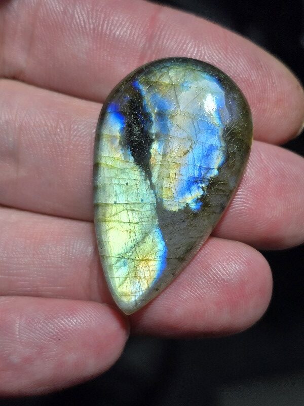 41x24mm labradorite cabochon
